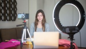 Level Up Your Stream: How Design Fuels Growth for Gamers